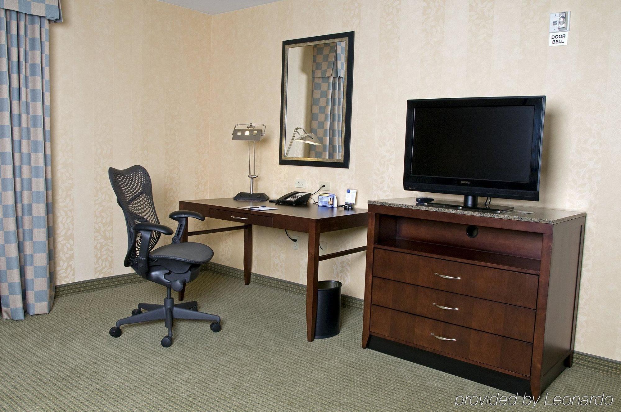 Hilton Garden Inn Mount Holly/Westampton חדר תמונה